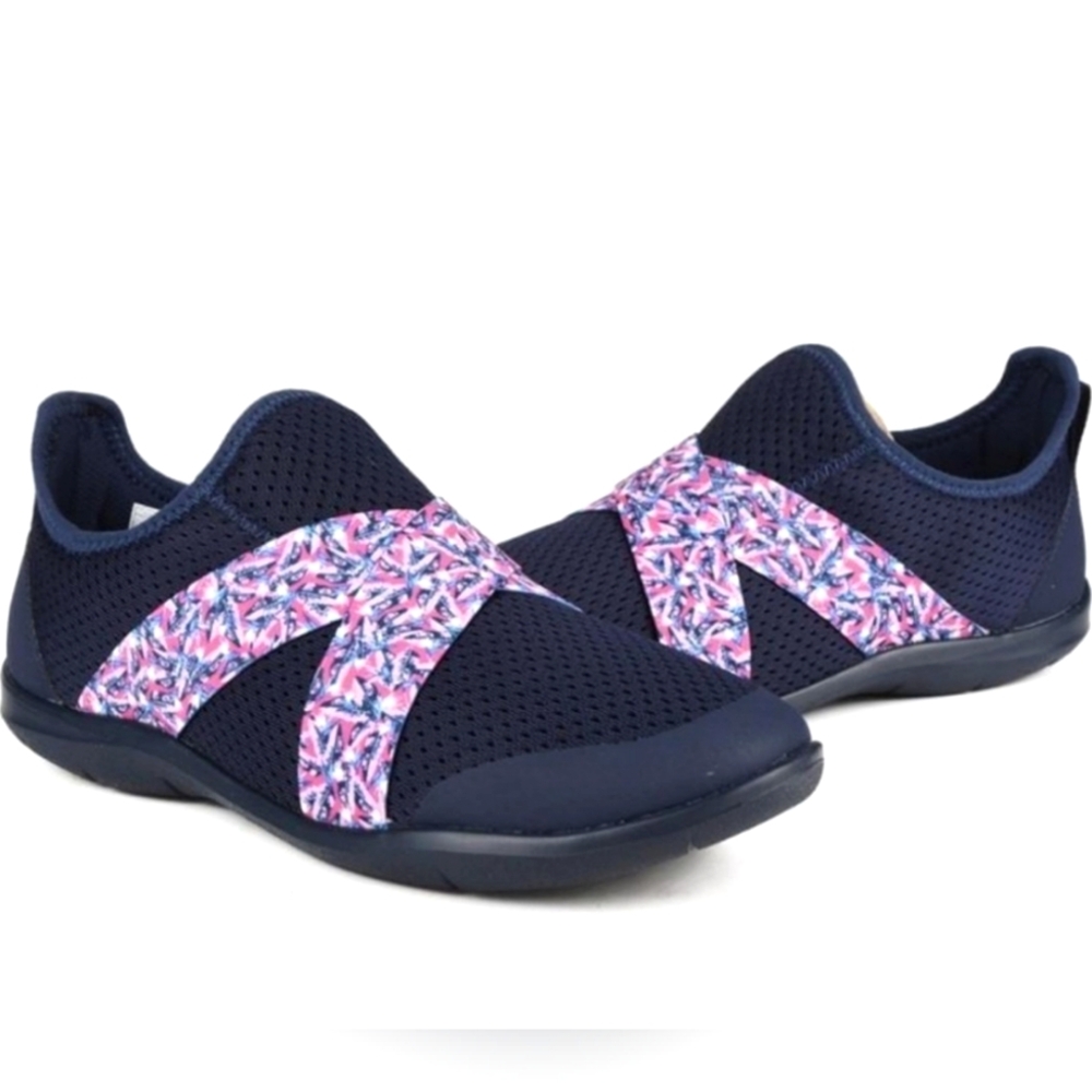 Swiftwater Cross- Strap crocs Navy/Blue Jean (W6)